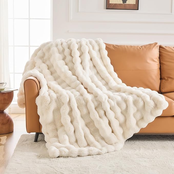 Cozy Faux Fur Throw Blanket for Bed-Warm Fuzzy Throw Blanket, Soft Plush Thick Bubble Blankets for Bedroom and Living Room, Furry Luxury Blanket, 90 x 108, Cream