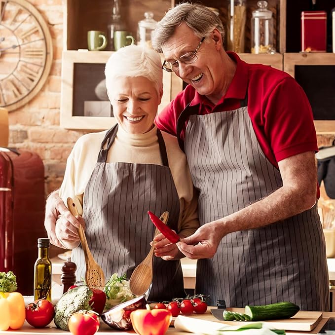 AIUHI Nonstick Natural Wooden Kitchen Utensils Set, Smooth Finish Teak Wood Spoons for Cooking, Comfortable Grip Spatula for Elaborate Cooking 6Pcs