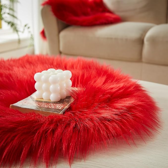 AMTOVO Faux Fur Rug, Red Small Area Rug, Fluffy Sheepskin Rug, Fuzzy Ultra Soft 2 x 3 ft Shag Rugs for Bedroom Sofa Throw Cushion Room Decor, Sheepskin