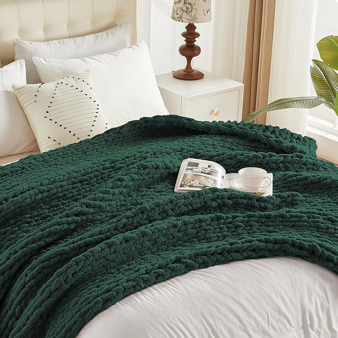 Carriediosa Chunky Knit Throw Blanket 60" X 80" Twin, 100% Hand Made Large Chenille Loop Yarn Soft Fluffy Throws for Couch Sofa Bed, Big Crochet Cozy Heavy Thick Cable Woven Blankets, Dark Green