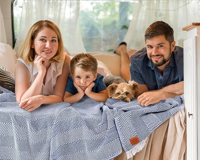 Gold Case Throw Blanket for Bed – 100% Recycled Turkish Cotton Bed Blanket – Decorative Throw Cotton Blankets for Living Room & Bedroom – Woven Twin Blankets - 71x90 - Navy Blue