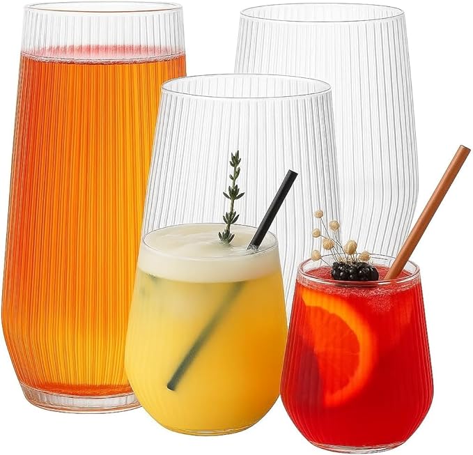 24 Pack Ribbed Origami Ripple Plastic Glasses, 12-9 Ounce Stemless Champagne Flutes & 12-12 Ounce Cups, BPA-Free Disposable Shatterproof Toasting Glasses for Weddings, Bars, and Events (Clear)