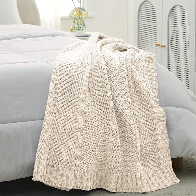 Amélie Home Chenille Knit Throw Blanket for Couch, Chevron Texture Decorative Soft Blanket for Sofa, Bed & Chair, 50"x60", Ivory