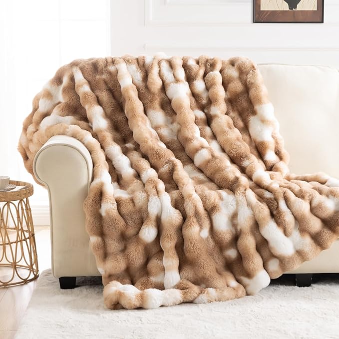 Cozy Faux Fur Throw Blanket for Bed Warm Fuzzy Throw Blanket, Soft Plush Thick Bubble Blankets for Bedroom and Living Room, Furry Luxury Blanket, 60 x 80, Tie-Dye Brown