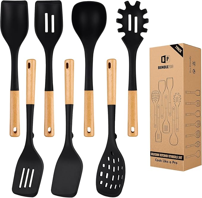 Silicone Kitchen Utensil Set for Non Stick Cookware, 7 Pcs Heat Resistant Cooking Utensils with Wooden Handle, BPA Free Kitchen Tools with Spatulas, Spoons, Skimmer and Pasta Fork (BLACK)