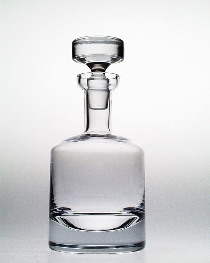 European-Made Decanter Gift Set | 1 Handmade European Lead-free Crystal Decanter with Stopper (30 Fl Oz) & 4 Crystal Whisky Glasses (11 FL Oz)