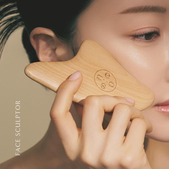 Face Sculptor - Beech Wood Massage Tool, Portable & Lightweight Scraping Tools, Wood Gua Sha, Relieve Tensed Muscle, Lymphatic Massage to Help Face & Body Circulation