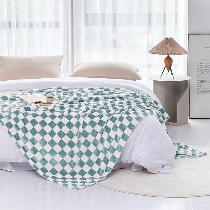 LOMAO Throw Blankets Flannel Blanket with Checkerboard Grid Pattern Soft Throw Blanket for Couch, Bed, Sofa Luxurious Warm and Cozy for All Seasons (Light Blue, 60"x80")