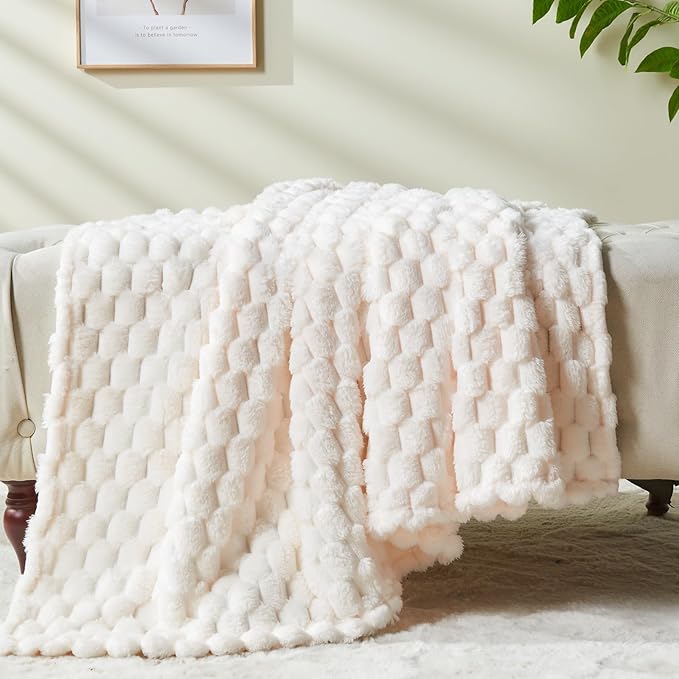 NEWCOSPLAY Super Soft King Blanket Ivory Premium Silky Flannel Fleece 3D Clouds Stylish Jacquard Lightweight Bed Blanket All Season Use 350GSM (Ivory, King(90"x110"))
