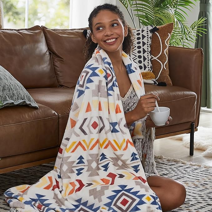 CASAAGUSTO Boho Throw Blanket - Colorful Decorative Blankets with Tassel, Printed Flannel Bohemian Blanket for Chair, Bed, Sofa, Couch(60 * 80, Colorful)