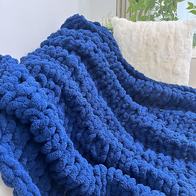 Chunky Knit Blanket Throw 40"x60", Chenille Throw Blankets, Handmade Warm & Cozy Blanket Couch Bed Home Decor, Soft Breathable Fleece Banket, Christmas for Couch Bed Sofa Best Gift (Navy Blue)