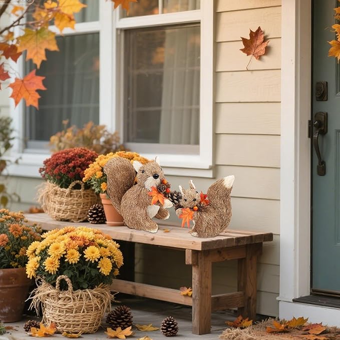 winemana Set of 2 Fall Table Decor-Squirrels with Leaves Pine Cones Thanksgiving Home Decorations Indoor Sisal Figurines, Cozy Fall Office Harvest Centerpiece Christmas Kitchen Décor