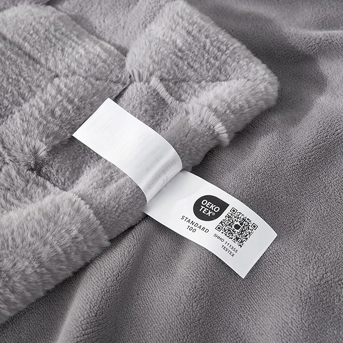 Cozy Bliss Checkered Faux Rabbit Fur Grey Throw Blanket, Soft Fuzzy Fluffy Minky Furry Blankets for Couch, Bed (50 * 60 Inches Light Grey)