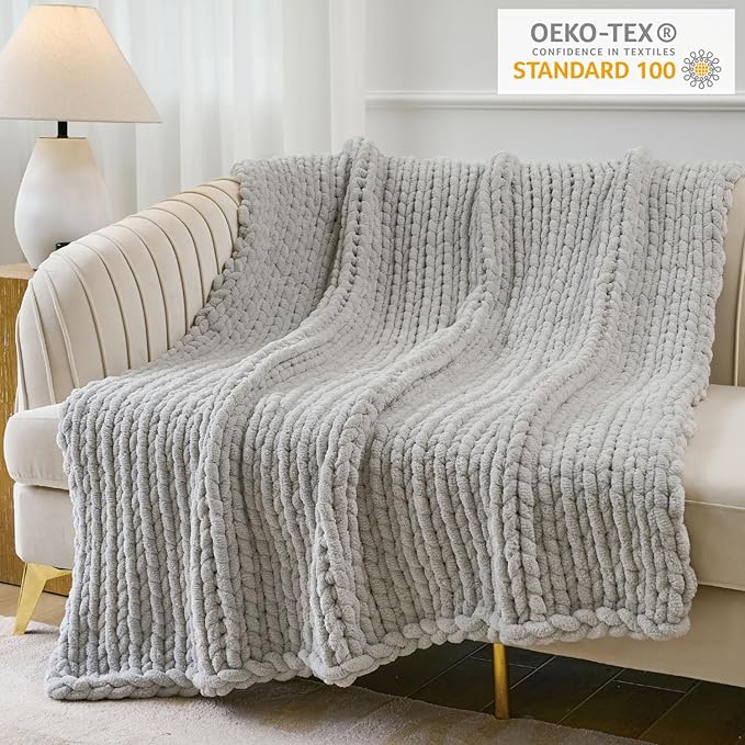 Esterra Chunky Knit Throw Blanket Newly Upgraded Heavy Tighter Version, Handmade Chenille Throw Super Soft, Thick Yarn Cable Knit Crochet Throw Blanket for Couch Bed Sofa (50"x60" Light Grey)