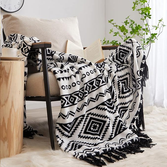 CASAAGUSTO Boho Throw Blanket - Black and White Decorative Blankets with Tassel, Printed Flannel Bohemian Blanket for Chair, Bed, Sofa, Couch(60 * 80, Black and White)