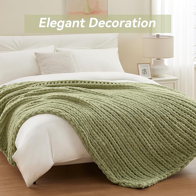 Chunky Knit Throw Blanket, 30''*40'' Knitted Throw Chenille Yarn for Bed Couch, Handmade Light Green Crochet Big Thick Blanket, Machine Washable Cute Comfy Blanket for Home Decor