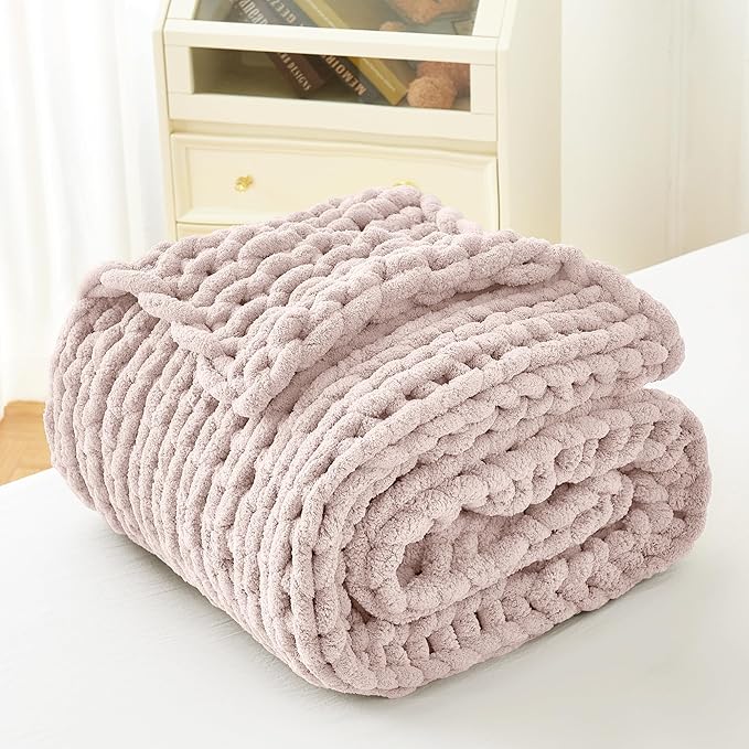 Admitrack Chunky Knit Blanket Throw, 100% Hand Knit Chenille Throw Blanket for Sofa & Home Decor, Soft and Cozy Knitted Throw Blankets (Pink，51"x63")
