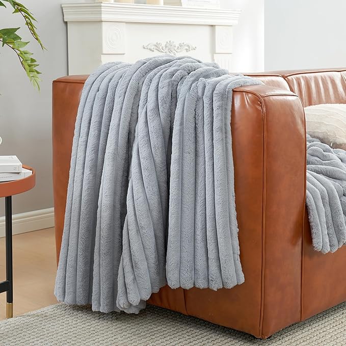 Amélie Home Faux Fur Throw Blanket for Couch, Cozy Fuzzy Fluffy Fur Luxurious Soft Striped Plush Gift Blankets for Family Sofa Chair Bed Living Room Bedroom, 55"x70", Light Grey
