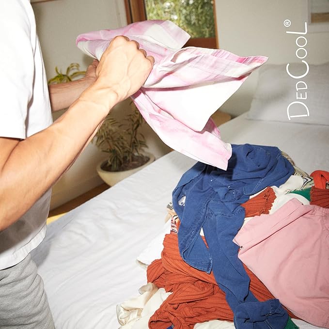 DedCool Liquid Laundry Dedtergent (Xtra Milk Refill 64 oz) Luxurious Fragrance, Scented, Removes Stains, Ideal for 60 Washes, Infused with Essential Oils, Vegan, Non-Toxic, Cruelty & Dye Free