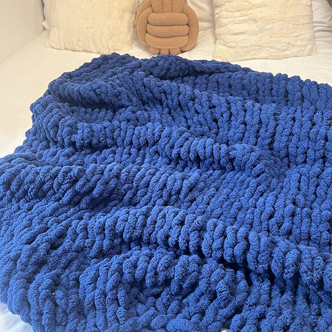 Chunky Knit Blanket Throw 40"x40", Chenille Throw Blankets, Handmade Warm & Cozy Blanket Couch Bed Home Decor, Soft Breathable Fleece Banket, Christmas for Couch Bed Sofa Best Gift (Navy Blue)