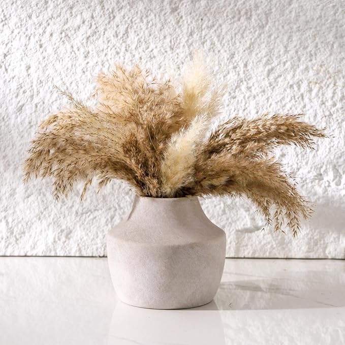 Mitt&Ditt Ceramic Flower Vase, 5.3 inch Off-White Farmhouse Rustic Vase, Handcrafted Weathered Pottery Vases, Small Flower Terracotta Vases for Home Decor, Living Room, Table, Shelf