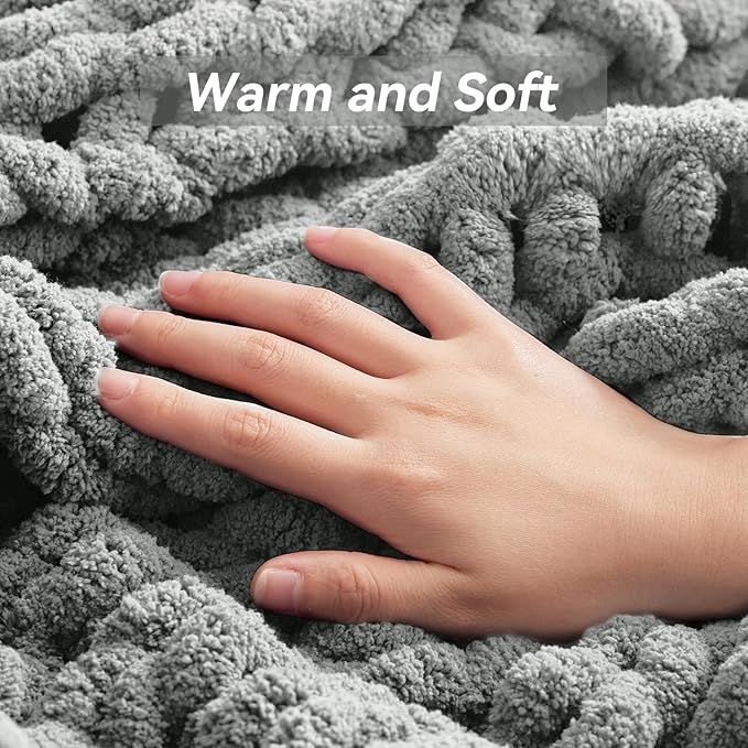 Chunky Knit Throw Blanket, 60''*80'' Knitted Throw Chenille Yarn for Bed Couch, Handmade Light Grey Crochet Big Thick Blanket, Machine Washable Cute Comfy Blanket for Home Decor