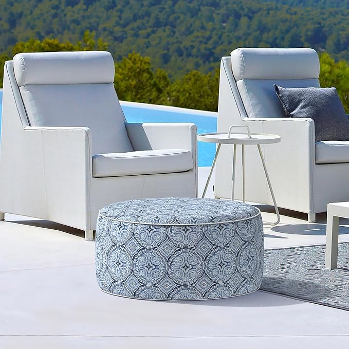 LVTXIII Outdoor Inflatable Ottoman, Fade-Resistant Round Footrest Stool D31”x H14”, Portable Patio Pouf for Garden Camping or Home Use, Medallion Blue