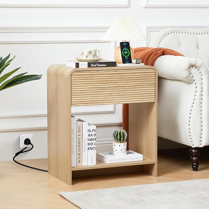 Fluted Nightstand with Charging Station, Mid Century Modern Bed Side Table End Table with Drawer Storage, Large Wooden Night Stands Bedside for Bedroom Living Room Sofa Office, Natural