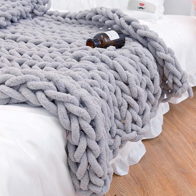Chunky Knit Blanket Throw 40"*60", Hand Knitted Warm Chenille Throw Blanket, Home Decor Soft Thick Yarn Cable Knit Blanket, Soft Breathable Fleece Banket Christmas for Couch Bed Sofa Best Gift (Gray)
