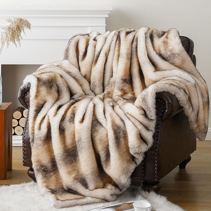 BATTILO HOME Luxury Mink Faux Fur Throw Blanket, Large Soft Cozy Warm Fur Blanket for Bed, Sofa, Couch, Chair, Thick Fur Throw and Blankets for Home Decor, 60"x80"