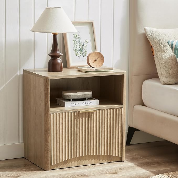 Fluted Nightstand Set of 2, Natural Oak Bedside Table with Drawer and Storage, Wood End Table Mid Century Modern, Large Night Stand for Bedroom