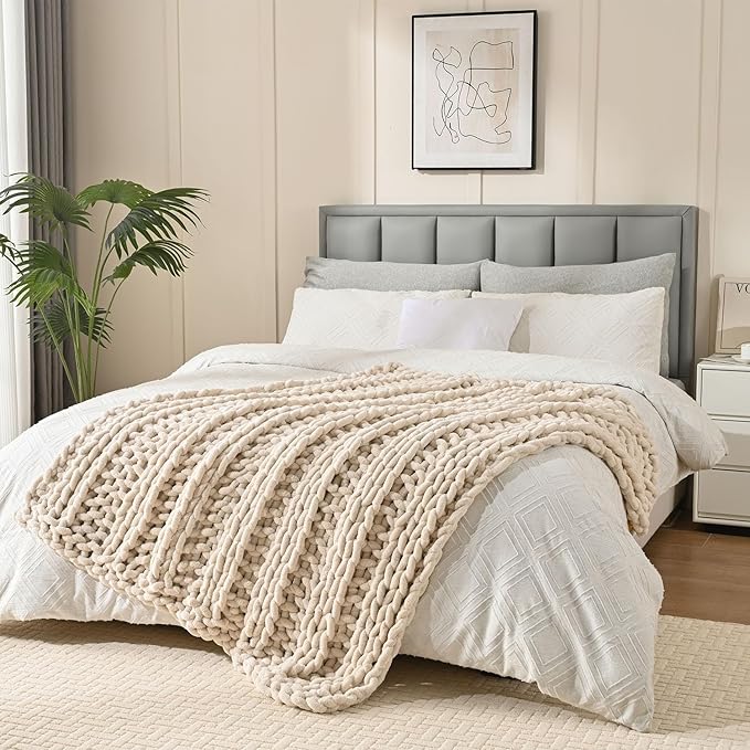 Esterra Chunky Knit Blanket Throw, 100% Handmade Chenille Throw Blanket 50"x60", Soft Thick Yarn Cable Knit Crochet Throw Blanket Rope Knot Throw for Couch Bed Sofa, Apricot White