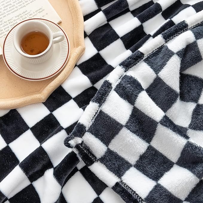 LOMAO Throw Blankets Flannel Blanket with Checkerboard Grid Pattern Soft Throw Blanket for Couch, Bed, Sofa Luxurious Warm and Cozy for All Seasons (Black, 50"x60")