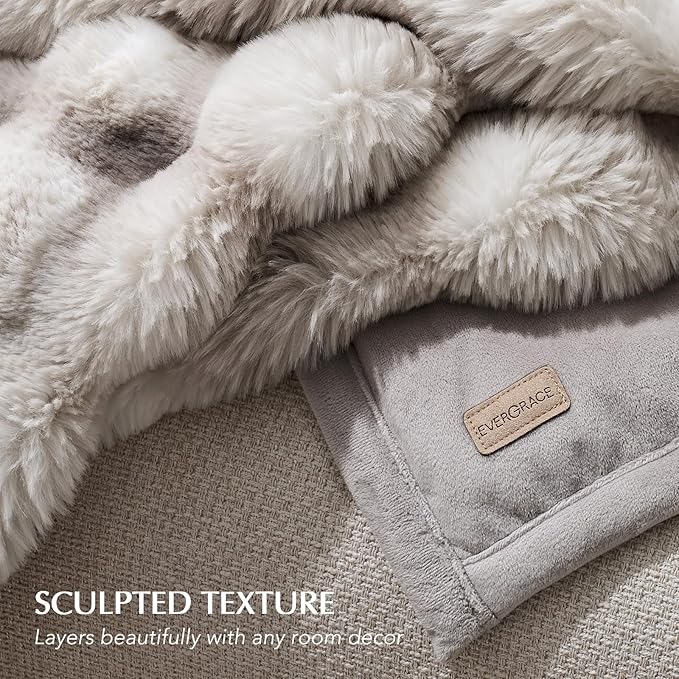 EVERGRACE Ultra Soft Luxury Fluffy Ridgeline Faux Rabbit Fur Throw Blanket, Thick Warm Bubble Throw for Bed, Cozy Plush Reversible Blankets for Couch, Chair, Sofa, Light Grey, 50x60 Inches, 870 GSM