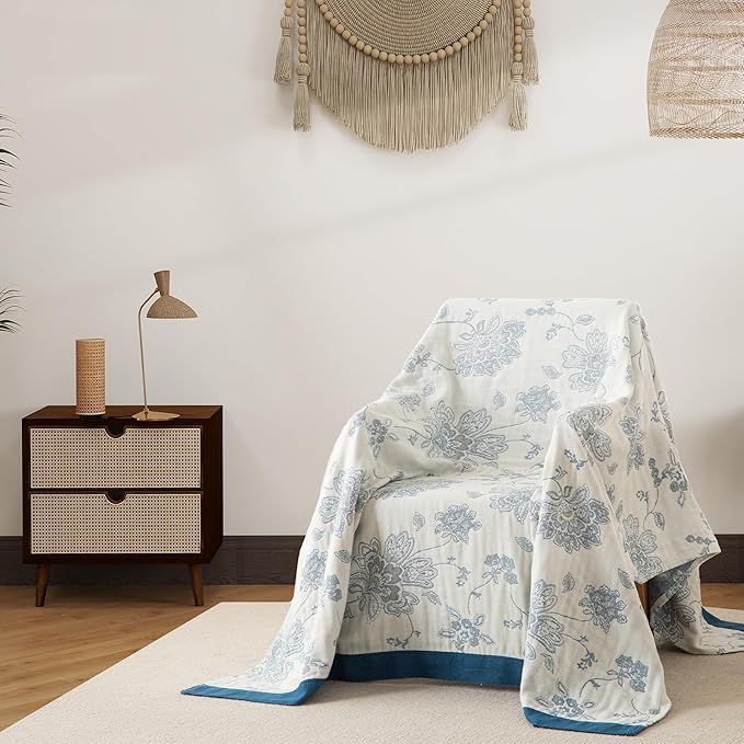 Boho Throw Blanket Twin Size, Soft Cozy Cotton Muslin Quilt Blanket for Bed Decor, Floral Patterned Couch Sofa Chair Cover, Vintage Farmhouse Cottage Tapestry Woven Blanket, Blue and White
