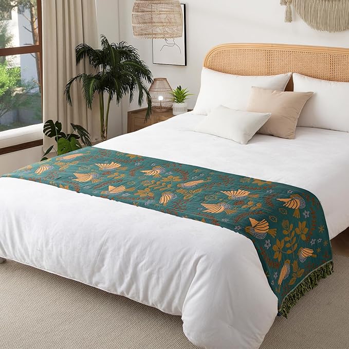 Boho Throw Blanket Queen Size, Oversized Soft Cozy Cotton Muslin Quilt Blanket for Bed Decor, Bird Patterned Couch Sofa Chair Cover, Vintage Farmhouse Cottage Woven Blanket, Green&Beige