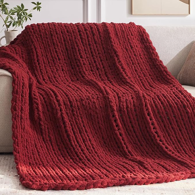 Chunky Knit Throw Blanket, 30''*40'' Knitted Throw Chenille Yarn for Bed Couch, Handmade Red Crochet Big Thick Blanket, Machine Washable Cute Comfy Blanket for Home Decor