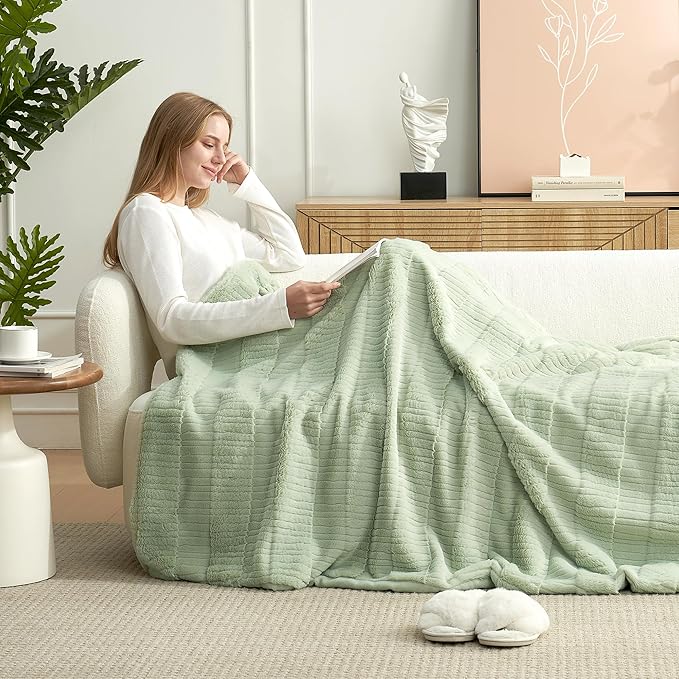 Amélie Home Luxury Striped Faux Fur Throw Blanket for Couch, Embossed Split Fur Cozy Fuzzy Fluffy Luxurious Soft Plush Sofa Chair Bed Gift Blankets for Women Men Wife Friend, 55"x70", Sage Green