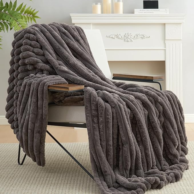 Amélie Home Faux Fur Throw Blanket for Couch, Cozy Fuzzy Fluffy Fur Luxurious Soft Striped Plush Gift Blankets for Family Sofa Chair Bed Living Room Bedroom, 55"x70", Charcoal Grey