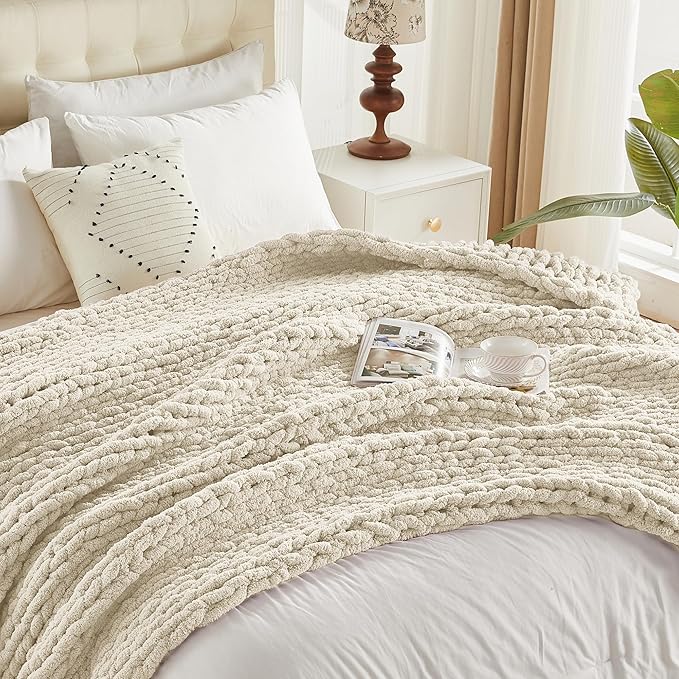 Carriediosa Chunky Knit Throw Blanket 50" X 60", 100% Hand Made Large Chenille Loop Yarn Soft Fluffy Throws for Couch Sofa Bed, Big Crochet Cozy Heavy Thick Cable Woven Blanket, Light Beige