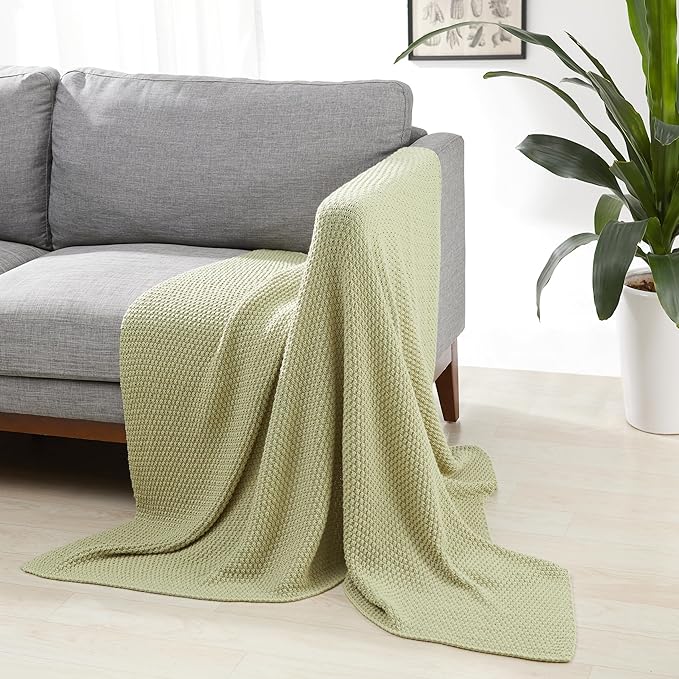 Amazon Basics Chunky Cable Knit Throw Blanket for Couch, Sofa, Bed, Lightweight Soft Cozy, Sage Green, 50"x 60"