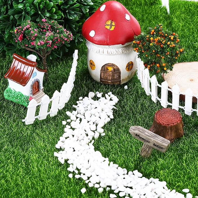 Elcoho 10 Pieces Fake Grass for Crafts Fairy Garden 6 x 6 Inches Artificial Garden Grass for Miniature Ornament Dollhouse DIY Decoration
