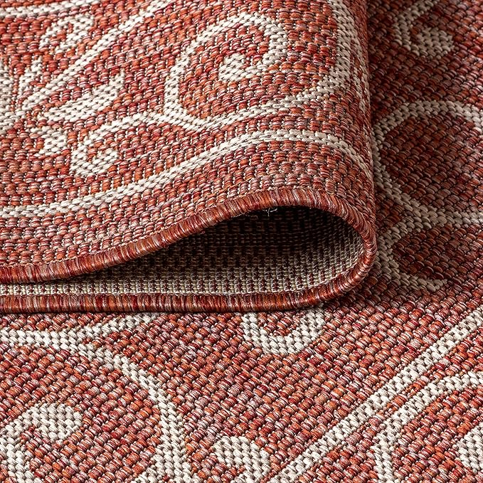 JONATHAN Y Vintage Filigree Indoor Outdoor Square Area Rug 5X5 Red/Beige, Charleston Textured Weave for Backyard, Patio, Porch, Easy-Cleaning, High Traffic, Pet-Friendly, Non-Shedding (SMB106B-5SQ)
