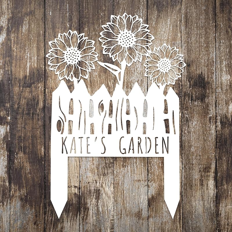 Custom Sunflower Metal Garden Sign with Stakes, Flower Garden Decor, Personalized Family Name Sign, Farmhouse Yard Decorative, Patio Art, Mother's Day Gift, Mom Gift, Housewarming Gift
